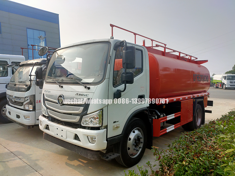 Foton Oil Delivery Truck Jpg