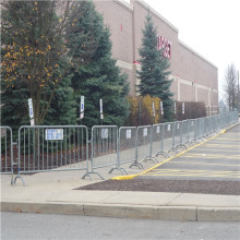 Galvanized city Road portable steel Crowd control barrier