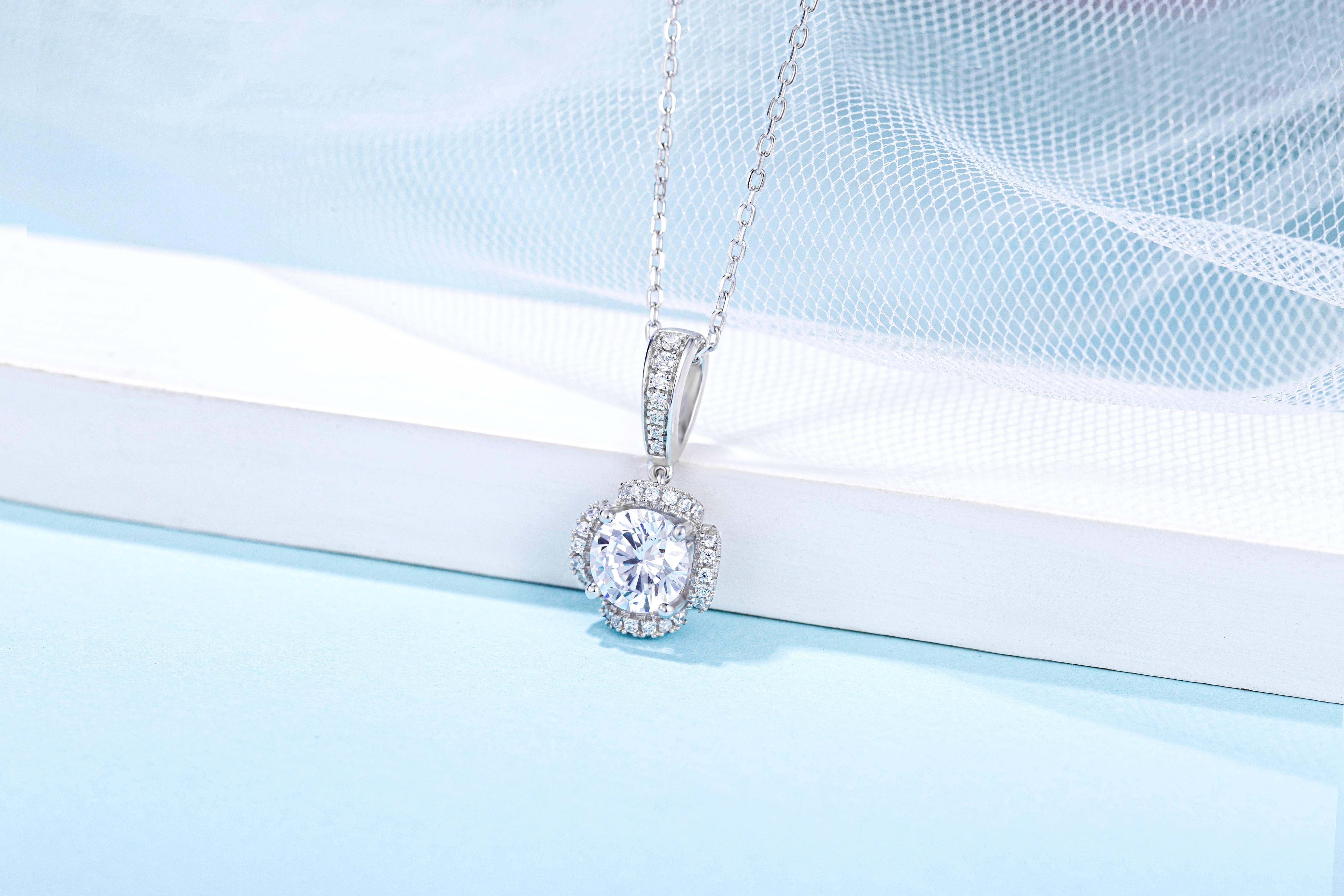 Vintage Luxury 925 Sterling Silver Large Moissanite Diamond Pendant Engagement Round Gemstone Setting Wedding Party Necklace