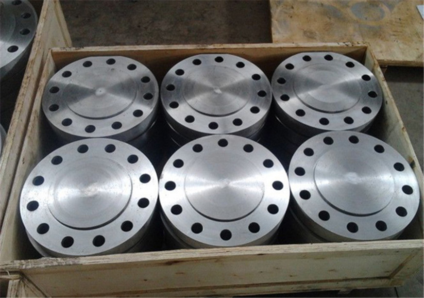 DIN2527 FLANGES CEGOS RF AÇO 4 POLEGADAS