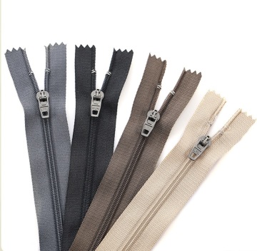 Fation waterproof zipper for clothing