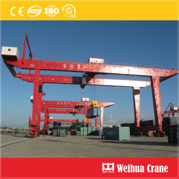 Rail-mounted container gantry crane