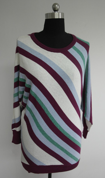 Ladies Fashion Inclined stripe knitting mohair pullover sweater