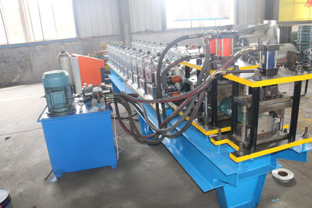 popular galvanized ridge roll forming machine for buyer