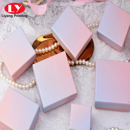 Cheap wholesale paper packaging gift jewelry box