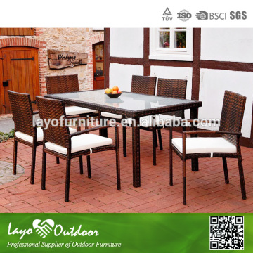 Rustic and Antique Style Outdoor Rattan Table Dining Set