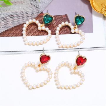 Metallic Vintage Double Peach Heart Imitation Pearl Earrings