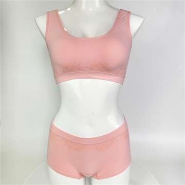 Low MOQ ladies seamless bra and shorts set