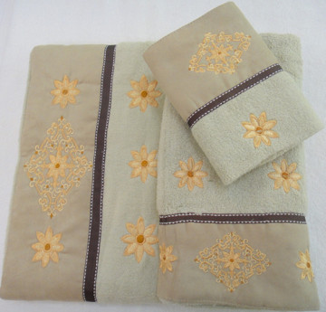 Bath Decorative 3 Piece Towel Set