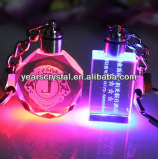 Arrival led light crystal keychain with letters (R-1460)