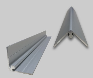 Aluminum trim molding edges