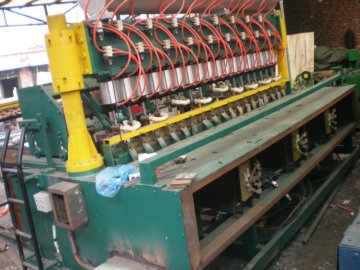 computer control welded panel mesh machinery