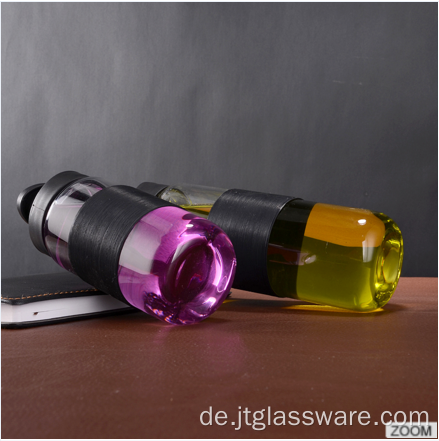 Individuelles Glas-Wasserflaschen-Design mit schwarzer Kappe