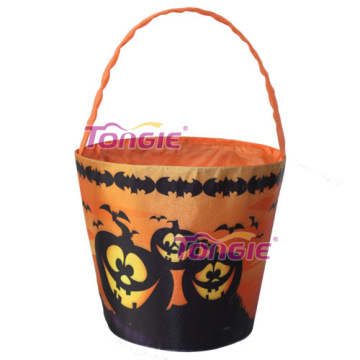 Eco-friendly Halloween Candy Bucket for Halloween Crafts
