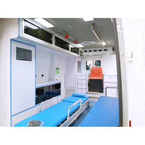 Hospital ICU Transit Medical Clinic