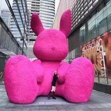 Outdoor Event Customized Promotional Items: Billboards, Signs, and Inflatables