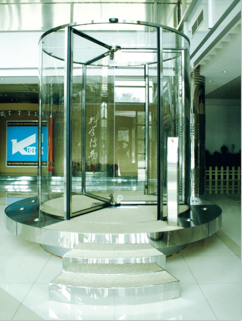 Diamond revolving door