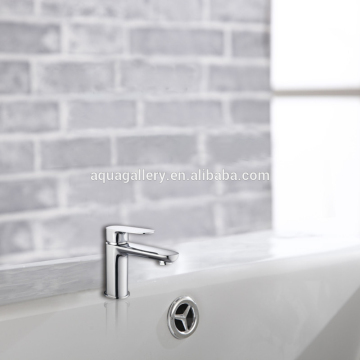 Simple Design Durable Single Handle Ornate Wash Basin Faucet