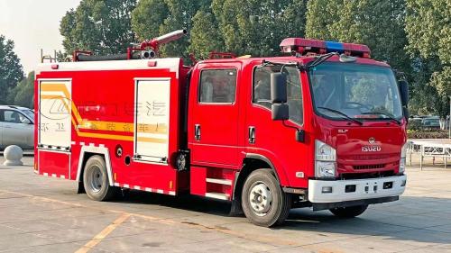 ISUZU airport fire truck