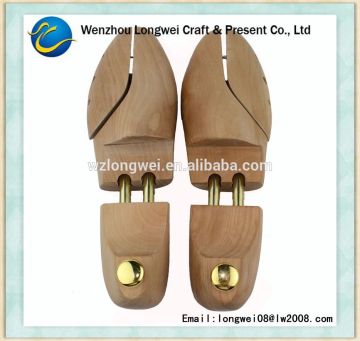 quality and quantity assured eco-friendly beech wood shoe tree
