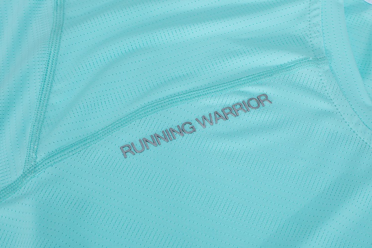 Wholesale fitness clothing custom logo Stretch tight men's clothing sport  Quickly absorb sweat man sport clothing fitness