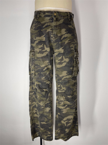 Straight Tube Camouflage Large Pocket Pants