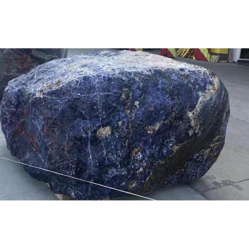 Semi berharga besar blok sodalite biru super