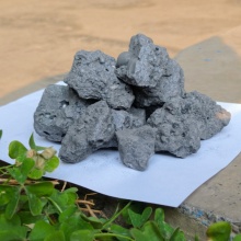 Silicon carbon alloy deoxidizer