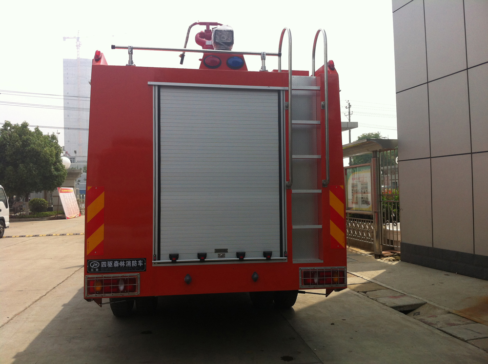 forest firefighting truck 2