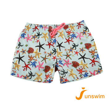 Mignon Summer Swim pour les enfants du plateau de plage des enfants