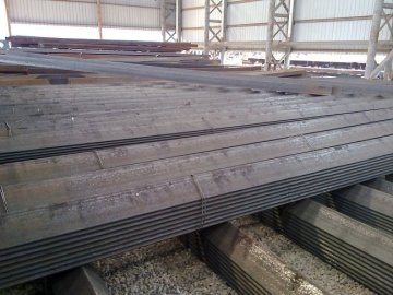 Hot-rolled equal leg steel angles