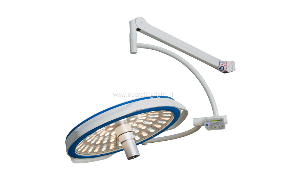 Medical device led operating lamp with camera
