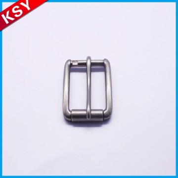 Fashionable Best Quality 3D Leather Covered Belt Buckles Clip