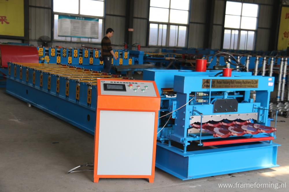 Arc glazed steel roofing tile sheet roll forming machine