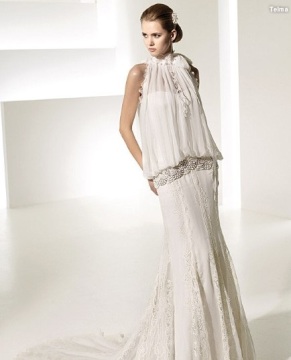 Elegant Rise Cathedral Train Lace Chiffon Wedding Dress