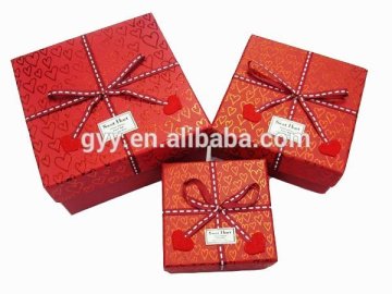Fantastic-Red-Wedding-Invitation-Rigid-Box