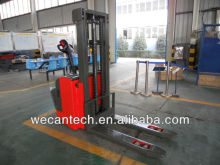 1-2tons loading electric pallet stacker