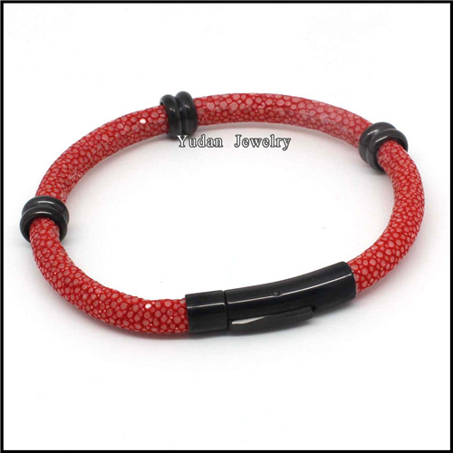 High Quality Men stingray Leather Bracelet With Stainless Steel Clasp