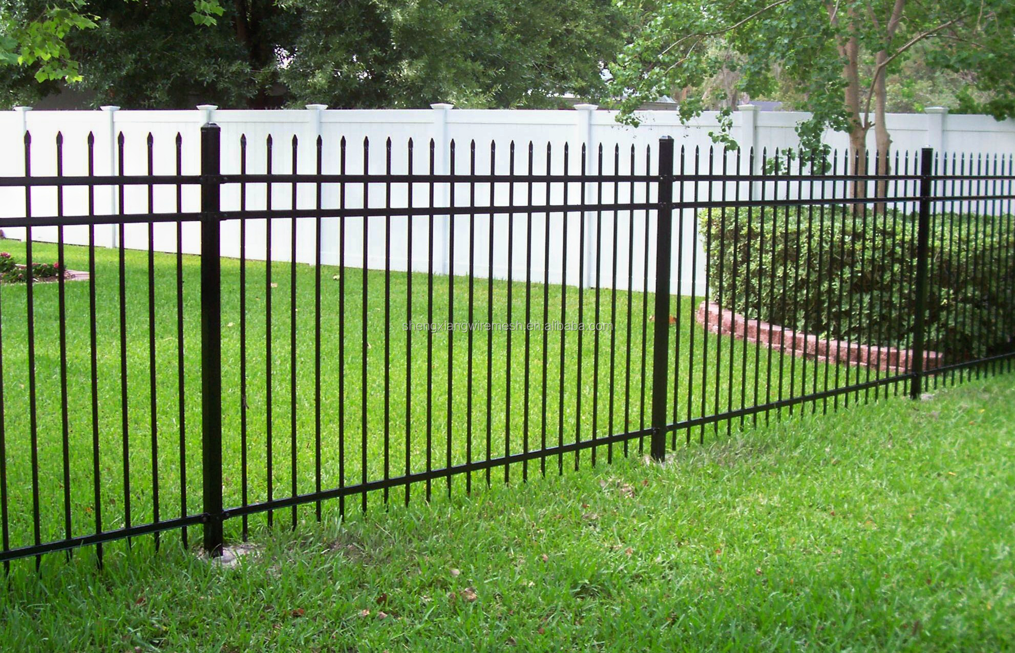 china supplier high quality ornamental steel fence barrier