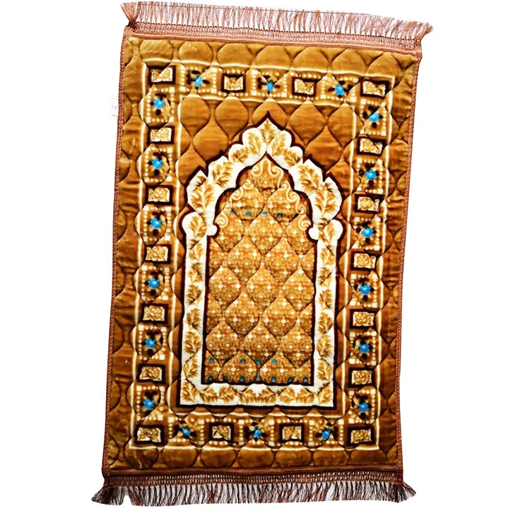 Low Price High Quality Quilted Premium Prayer Mat for Muslim