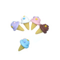 Cabujones de resina de comida Kawaii populares en 3D, dulce cono de helado, adorno artesanal para hacer joyas