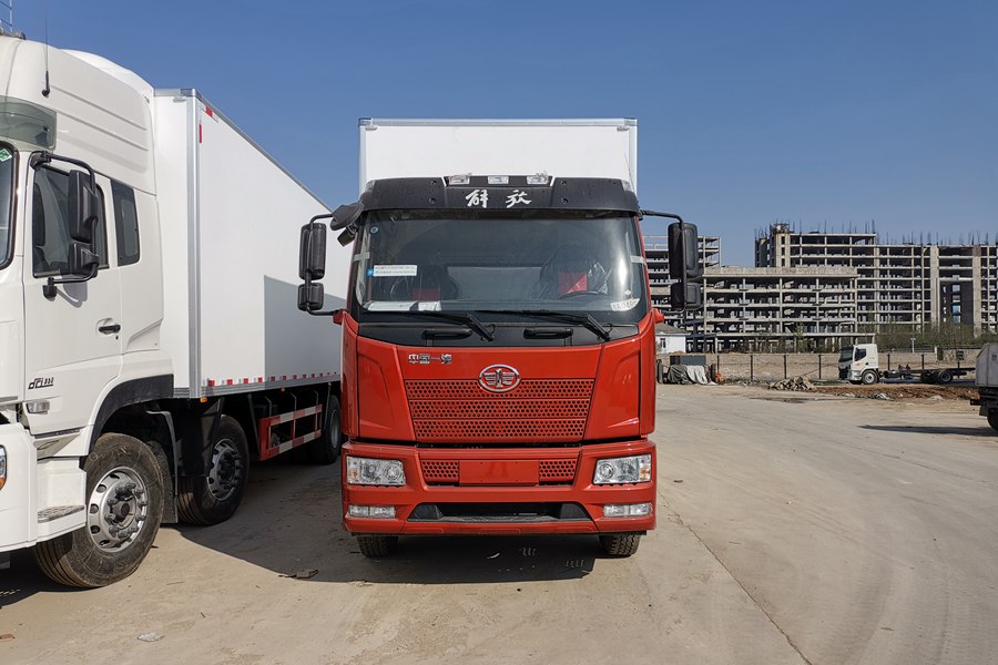 18 ton refrigerated truck 4