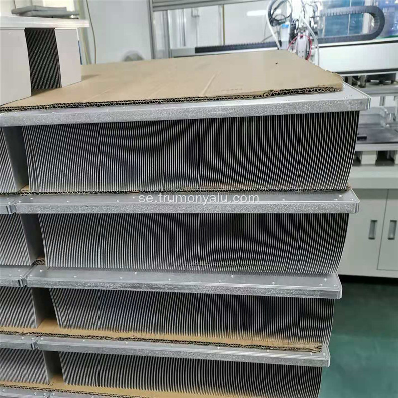 6063 CNC Aluminium stämpelprofil för kylfläns