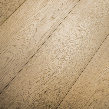 Oak Multilayer Engineered wood Flooring