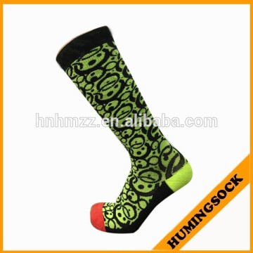 Jacquard Knee High Compression Sock With Cushioned Sole