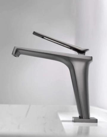 Sanitary ware bathroom sink basin faucet