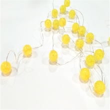 2AA Battery-Powered 20LED Wire String Light with Crack Beads