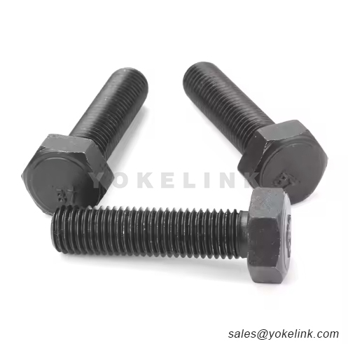 5/8"-11 x 3" ASTM A193 Grade B7 Sima Finish Nehéz hatlapfejű csavar fekete felület