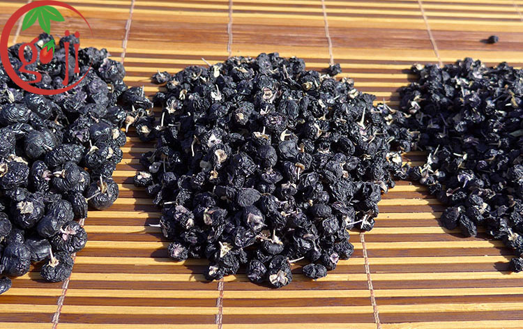 bacche nere organiche goji / bacche nere selvagge di goji organic black berries goji/ wild black goji berries