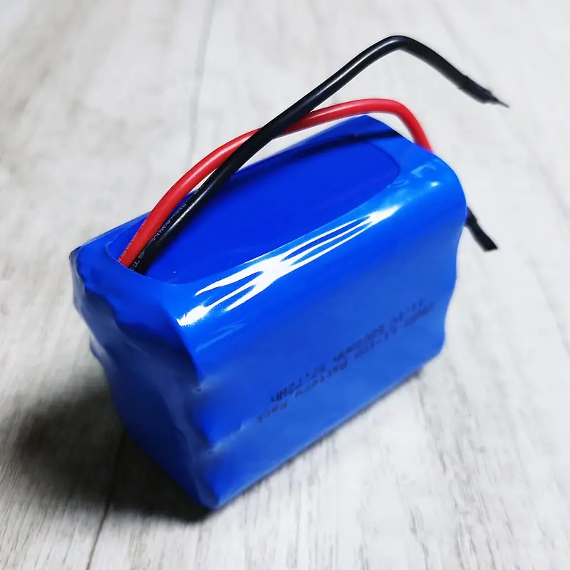 3s2p 18650 10.8V 11.1V 5200mAh Rechargeable Lithium Ion Battery Pack with PCM